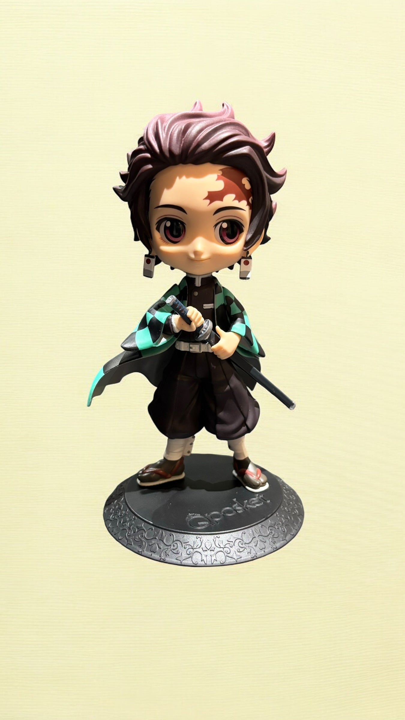 Qposket Tanjiro Kamado Ver. A - 14 cm - Occasion sans boîte (très bon état)